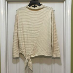 Zac & Rachel - mock neckline with long sleeves and tie at waist - size L